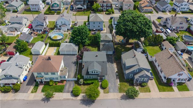 290 West Forest Avenue, Pawtucket, RI 02860