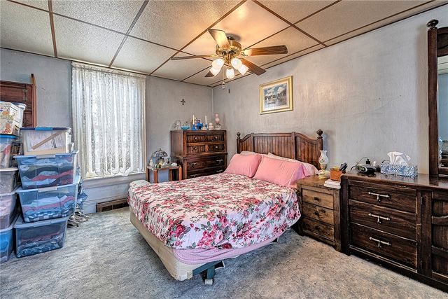 11189 Old Trail Rd, Irwin, PA 15642