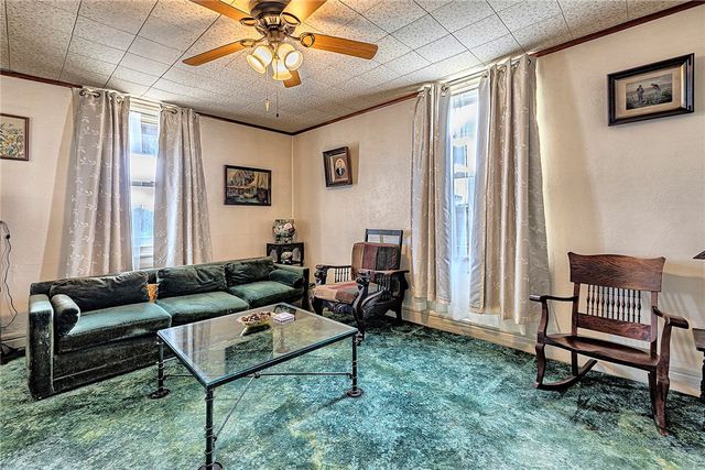 11189 Old Trail Rd, Irwin, PA 15642