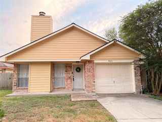 9311 Crescent Moon Drive, Houston, TX 77064