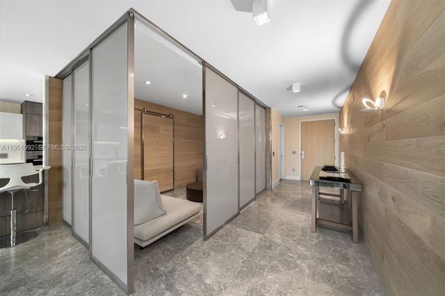 350 Ocean Dr 205N, Key Biscayne, FL 33149