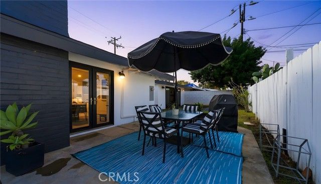 700 Hamilton Street, Costa Mesa, CA 92627