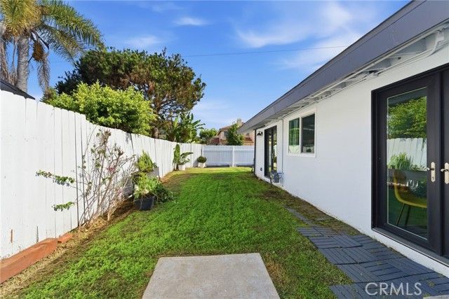 700 Hamilton Street, Costa Mesa, CA 92627