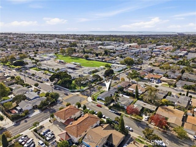 700 Hamilton Street, Costa Mesa, CA 92627