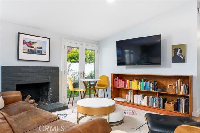 700 Hamilton Street, Costa Mesa, CA 92627