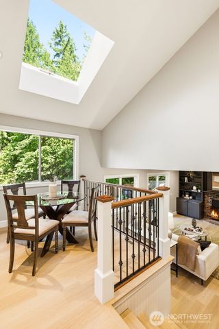 920 225th Court NE, Sammamish, WA 98074