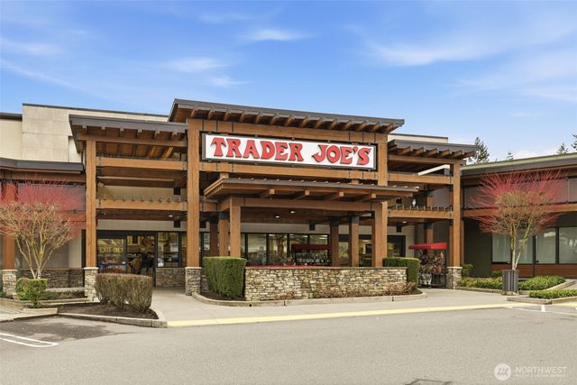 920 225th Court NE, Sammamish, WA 98074