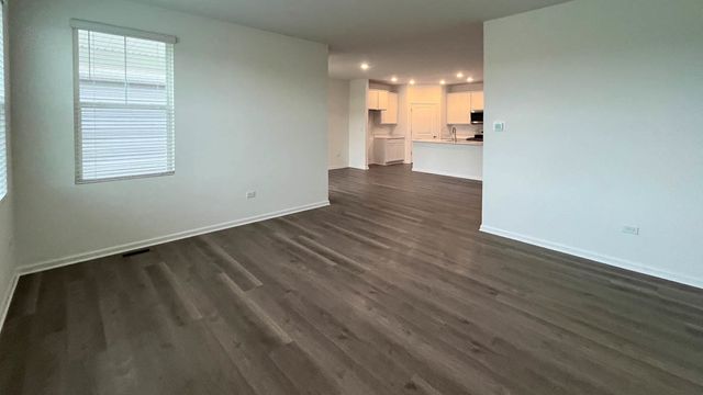 6271 Maple Glen Trail, Wonder Lake, IL 60097