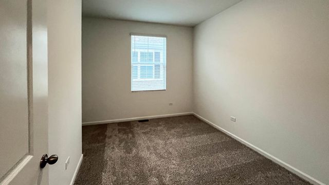 6271 Maple Glen Trail, Wonder Lake, IL 60097