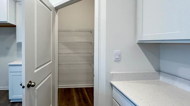 6271 Maple Glen Trail, Wonder Lake, IL 60097