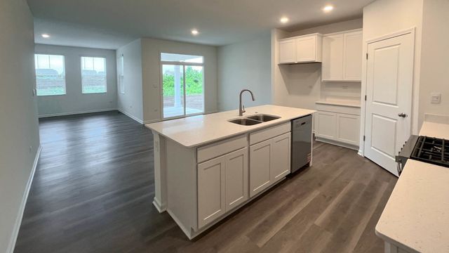 6271 Maple Glen Trail, Wonder Lake, IL 60097