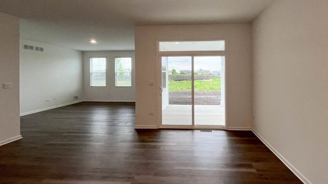 6271 Maple Glen Trail, Wonder Lake, IL 60097