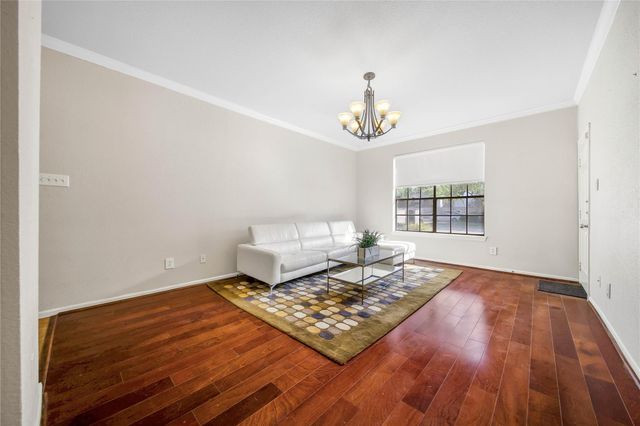 2255 Braeswood Park Drive 227, Houston, TX 77030