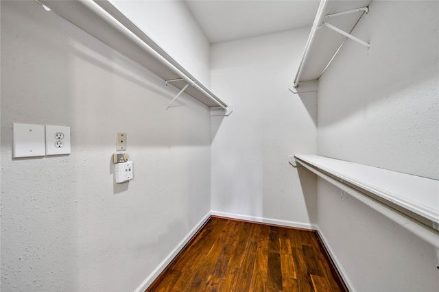 2255 Braeswood Park Drive 227, Houston, TX 77030