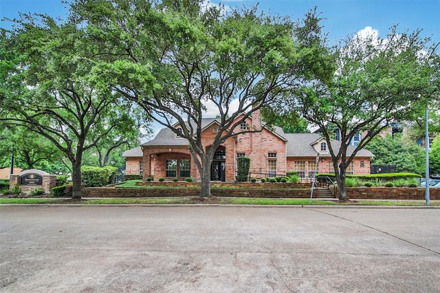 2255 Braeswood Park Drive 227, Houston, TX 77030