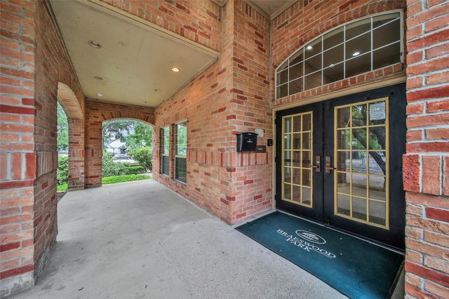 2255 Braeswood Park Drive 227, Houston, TX 77030