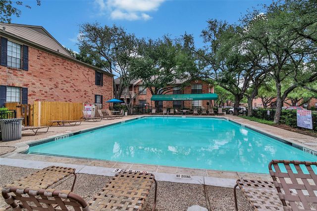 2255 Braeswood Park Drive 227, Houston, TX 77030