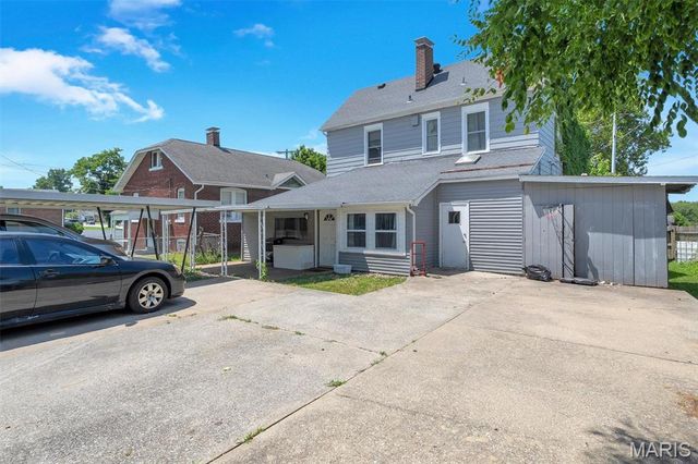 7513 W Main Street, Belleville, IL 62223