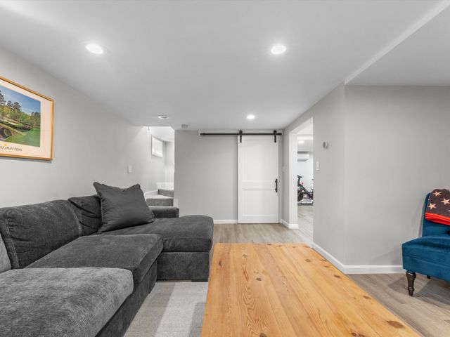 29 Prospect St, Ashland, MA 01721