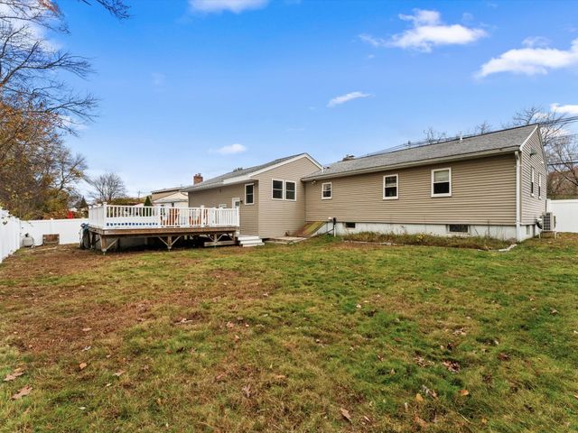 29 Prospect St, Ashland, MA 01721