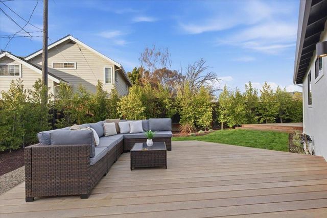 1935 Walnut Grove Avenue, San Jose, CA 95126