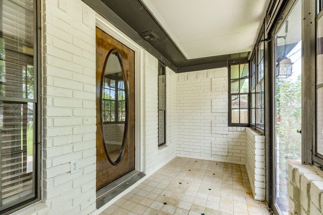 102 Turner Street, Clute, TX 77531