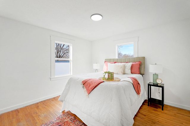 2046 S Greenwood Ave, Wichita, KS 67211