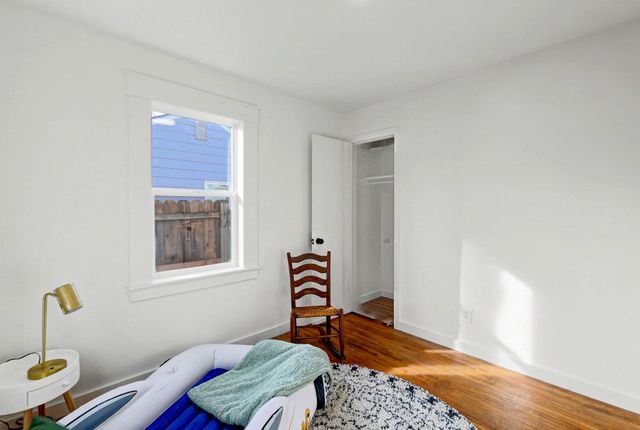 2046 S Greenwood Ave, Wichita, KS 67211