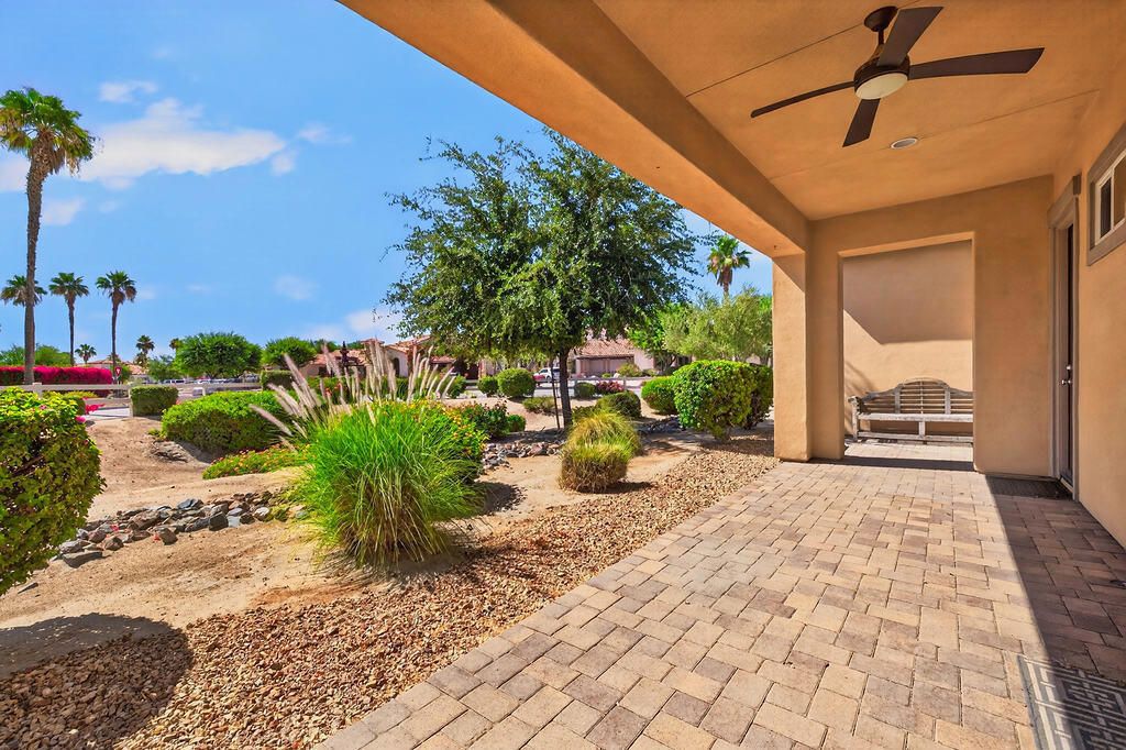 Image 28 of property listing at 3900 Via Amalfi 2, Palm Desert, CA 92260