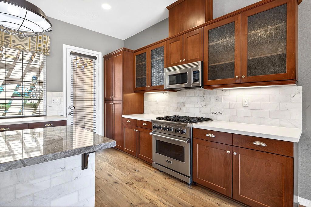 Image 5 of property listing at 3900 Via Amalfi 2, Palm Desert, CA 92260