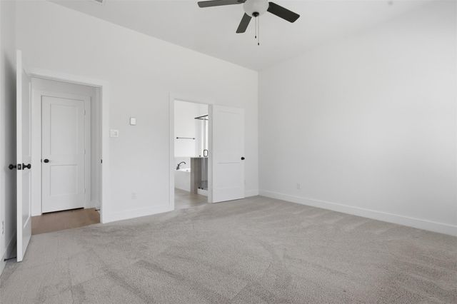 313 Rise Ln, Montgomery, TX 77316