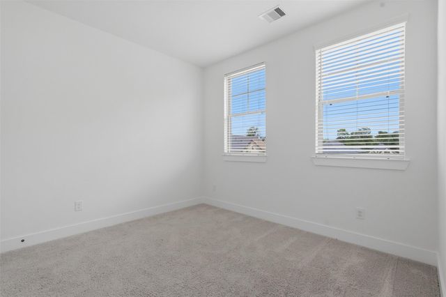 313 Rise Ln, Montgomery, TX 77316