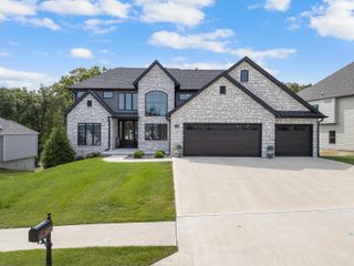 4518 STONINGTON CT, Columbia, MO 65203