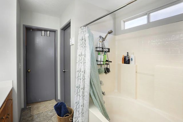 855 Blossomcreek, Corona, CA 92878