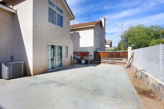 855 Blossomcreek, Corona, CA 92878