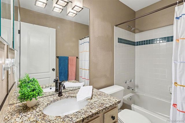 19913 E Progress Place, Centennial, CO 80015