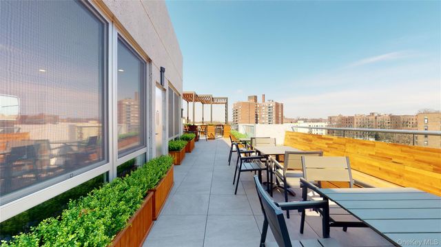 138-28 Queens Boulevard PH-7F, Briarwood, NY 11435