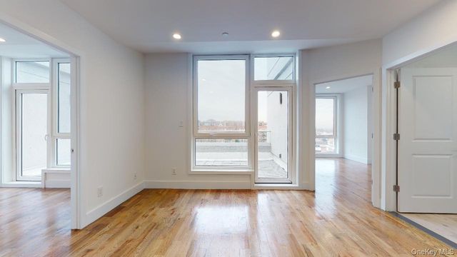 138-28 Queens Boulevard PH-7F, Briarwood, NY 11435