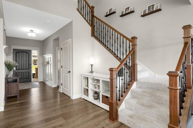 8415 Krey Lake Court, Victoria, MN 55386