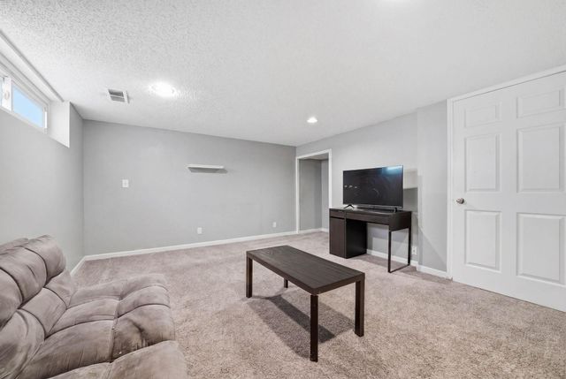 9029 18th Avenue S, Bloomington, MN 55425