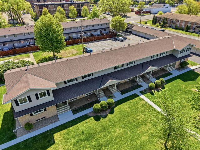 9029 18th Avenue S, Bloomington, MN 55425