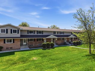 9029 18th Avenue S, Bloomington, MN 55425