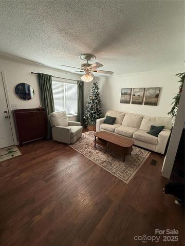 806 Walnut Street, Belmont, NC 28012