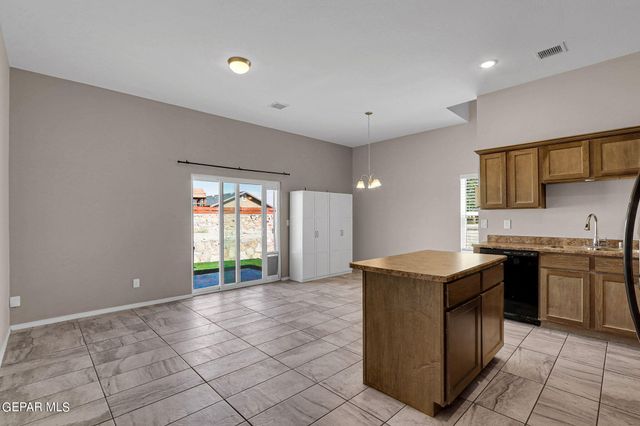450 HC Gilbert Minjares Drive A, Socorro, TX 79927