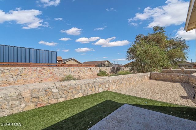 450 HC Gilbert Minjares Drive A, Socorro, TX 79927