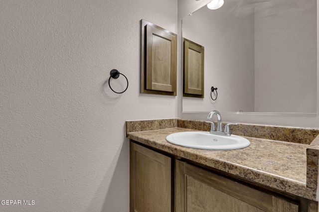 450 HC Gilbert Minjares Drive A, Socorro, TX 79927