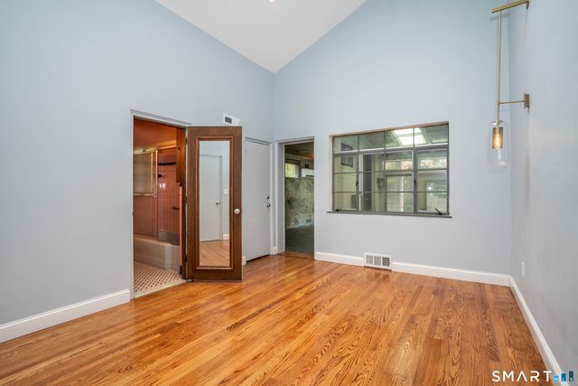 144 Haynes Road, West Hartford, CT 06117