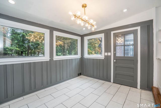 144 Haynes Road, West Hartford, CT 06117