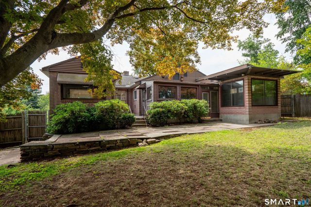 144 Haynes Road, West Hartford, CT 06117