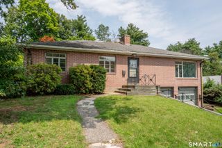 144 Haynes Road, West Hartford, CT 06117